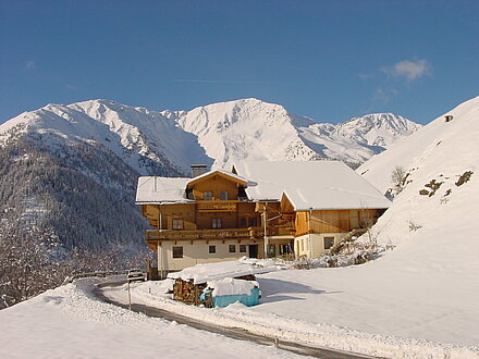Winter am Sonnenhang von Innervillgraten